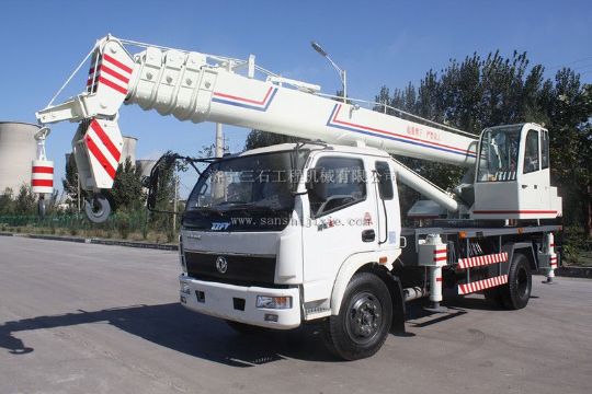 點(diǎn)擊查看詳細信息<br>標題：12-16噸汽車(chē)吊 閱讀次數：4471