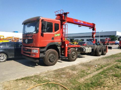 點(diǎn)擊查看詳細信息<br>標題：12噸前四后八隨車(chē)吊 閱讀次數：1974