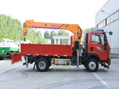 點(diǎn)擊查看詳細信息<br>標題：4噸重汽王牌隨車(chē)吊 閱讀次數：2246